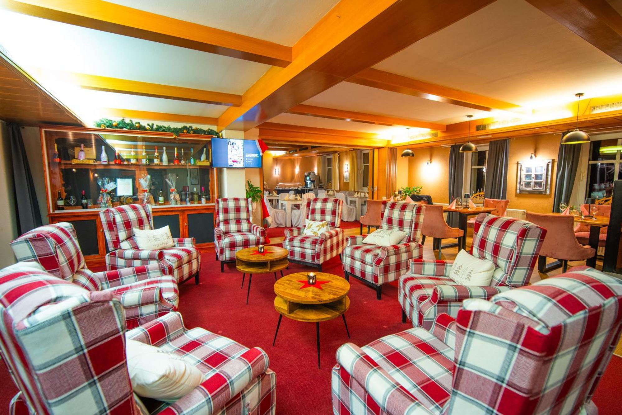 Berghotel Drei Brueder Hoehe Мариенберг Экстерьер фото